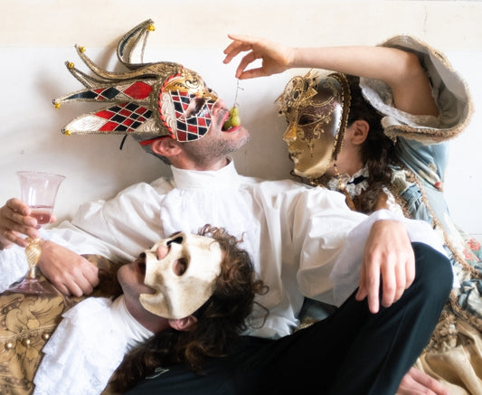 Maschere di carnevale veneziane artigianali tradizionali