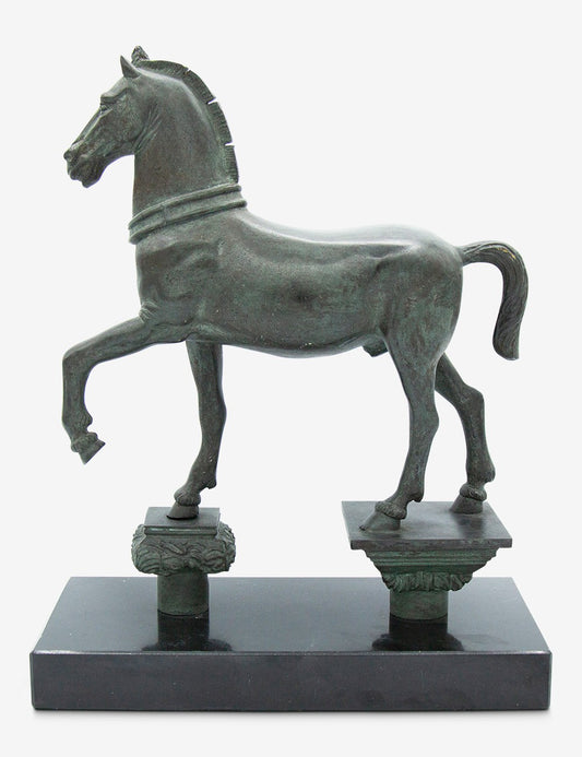 Pferd in der Basilika San Marco 001