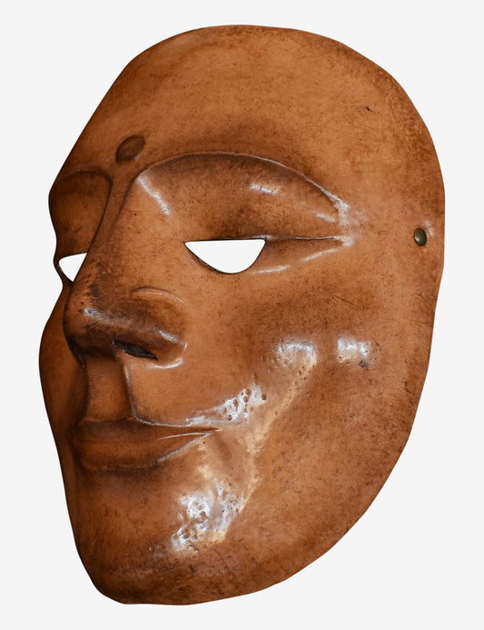 Buddha in Pelle