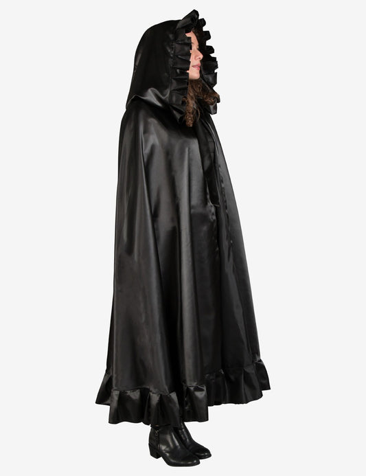 Manteau Noir Avec Volants